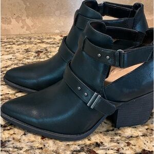 Naturalizer Soul Matcha Pointed Toe Western  Ankle Book 6 1/2